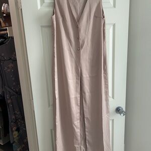 Missguided Beige Sleeveless Maxi Dress